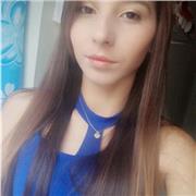 Práctica, paciente, con sentido de pertenencia, buen humor y exigente. Me encanta hacer las cosas bien hechas